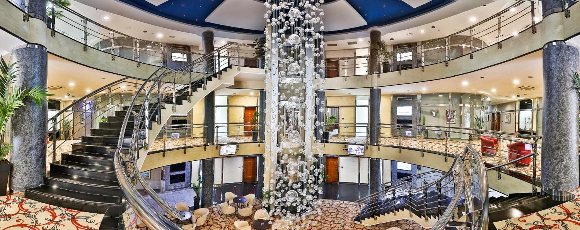 Kings Park Hotel Подгорица Экстерьер фото